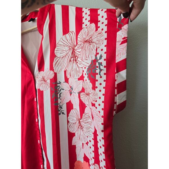 Bold Red Floral Stripe Button Blouse Size 3XL Short Sleeve Retro Hibiscus Top - Picture 2 of 7